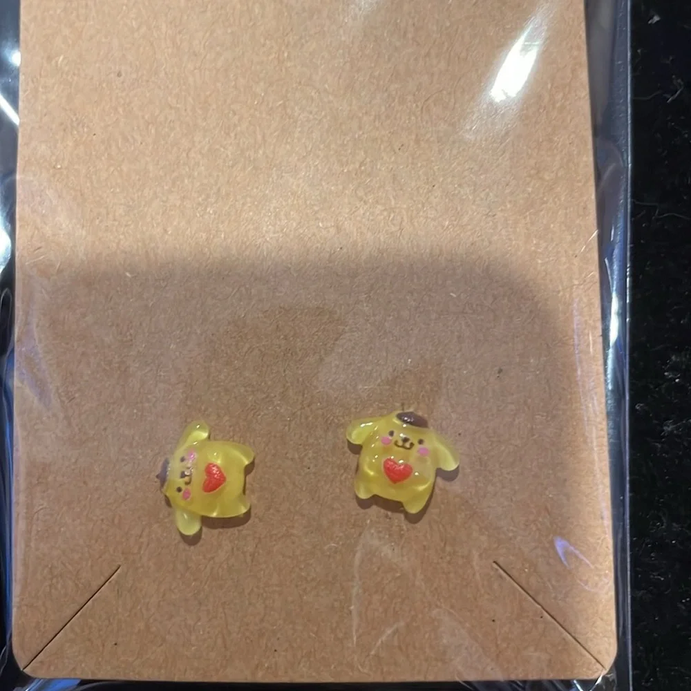 Hello Kitty and Friends Earrings - Picture 5 of 6